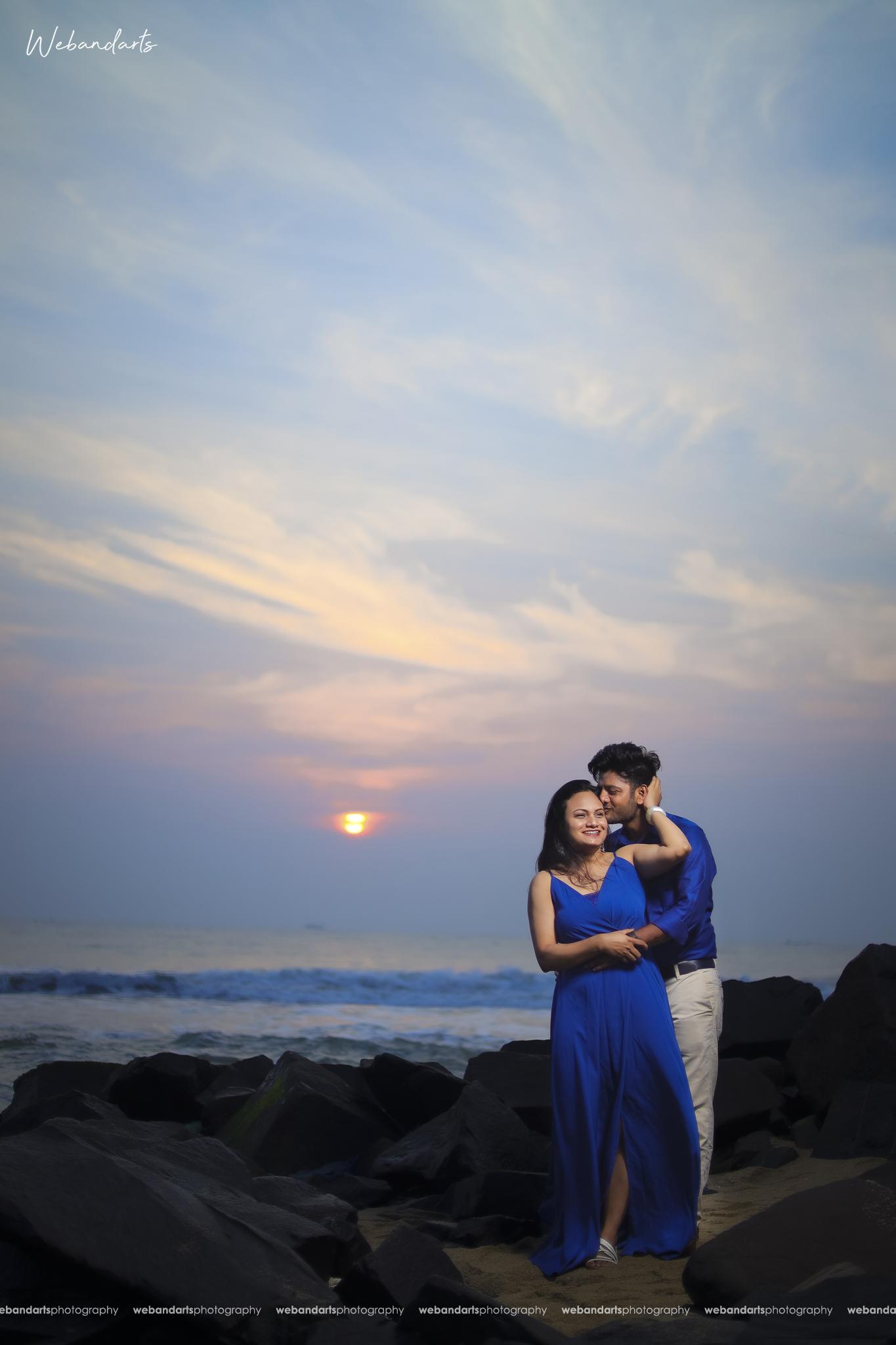 north_indian_couple_photoshoot_silhouette_beach_photography-1146