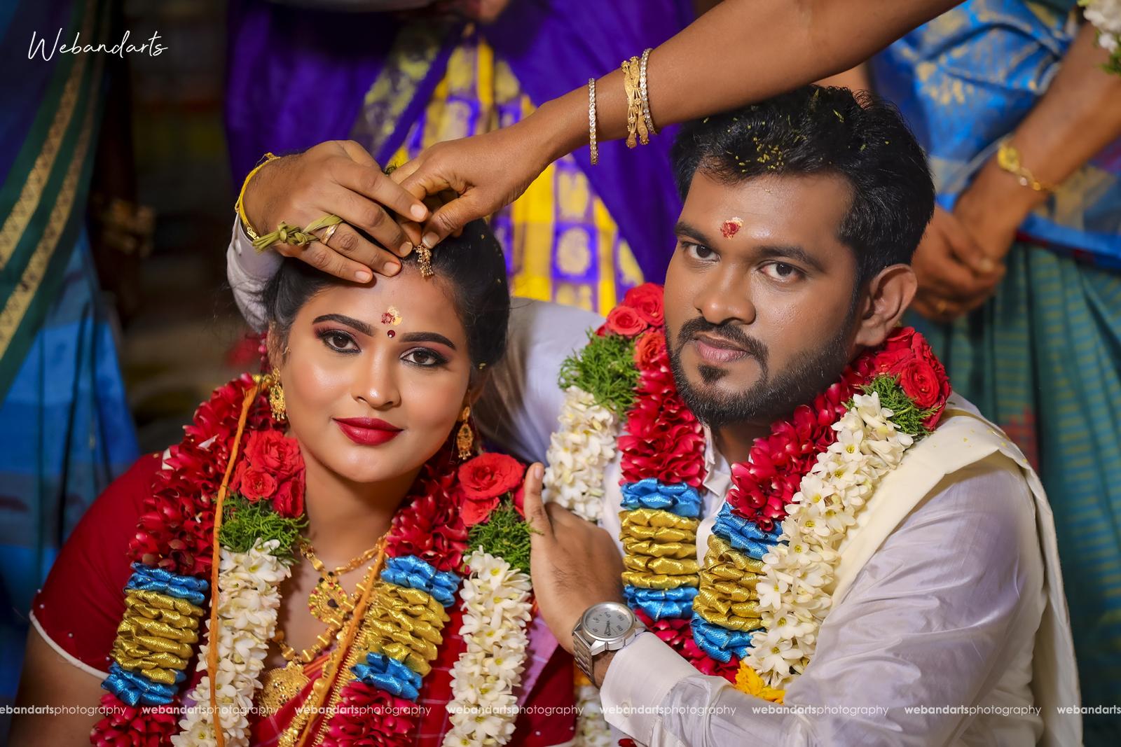 south_indian_wedding_photography_bindhi_pottu_couple-1114